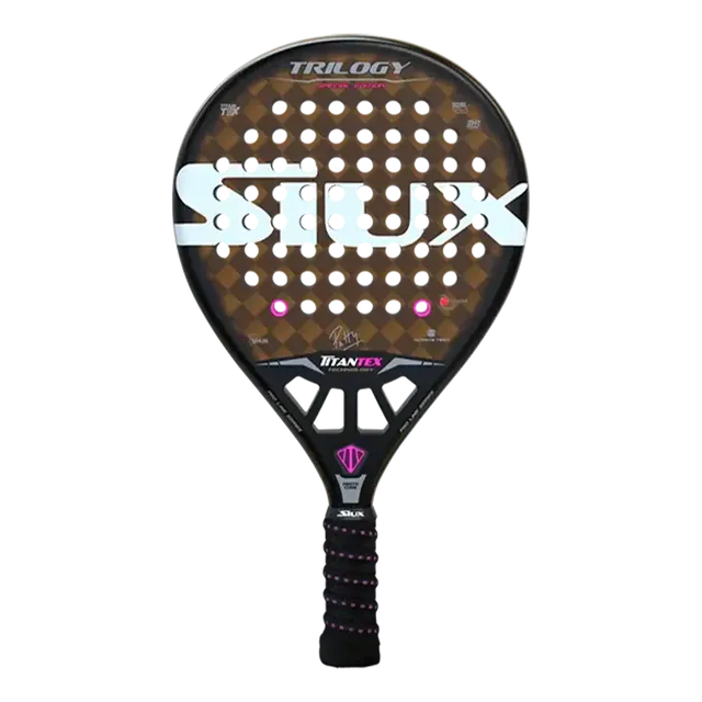 Siux Trilogy Control Patty Llaguno